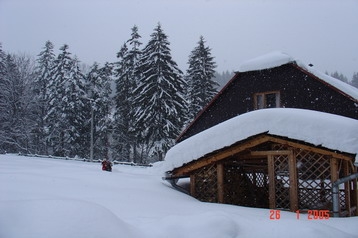 Eslovaquia Chata Klokočov, Exterior